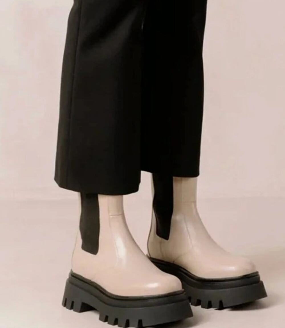 ALOHAS Chunky Lug Sole Boot Sz 38/ US 7-7.5